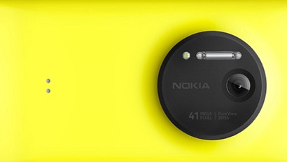 Nokia-Lumia-1020 with 41 mp camera