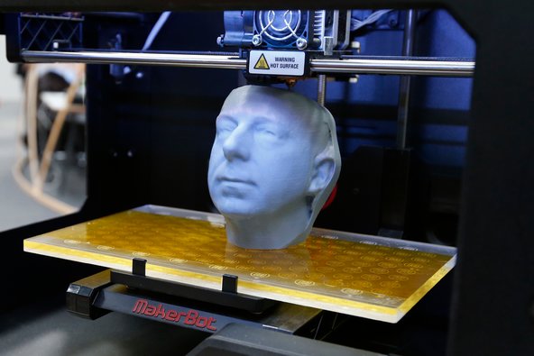 3D Printing with a man head